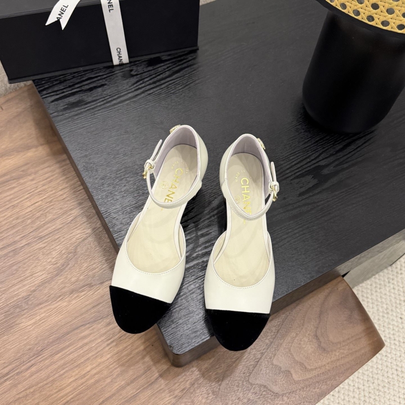 Ch**el heeled shoes